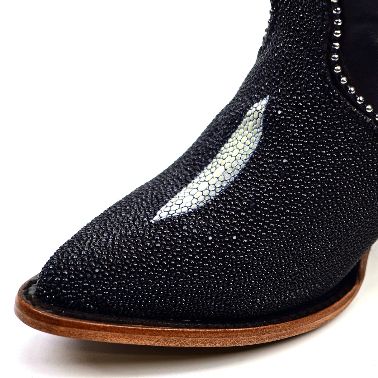 Linda Stingray Black - Tall Shaft - J Toe