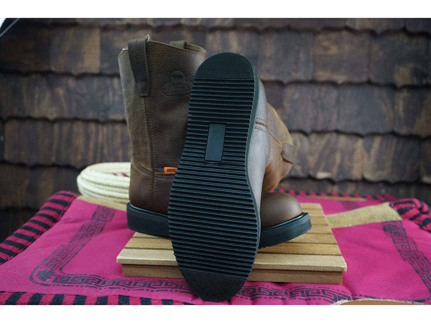 Angus Work Boot Tang Laredo Black Bottom