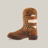 The White Tan US Flag boot features a tan brown leather design with an American flag pattern of beige, white stripes, and stars. Made from premium cowhide leather, it epitomizes handcrafted excellence.