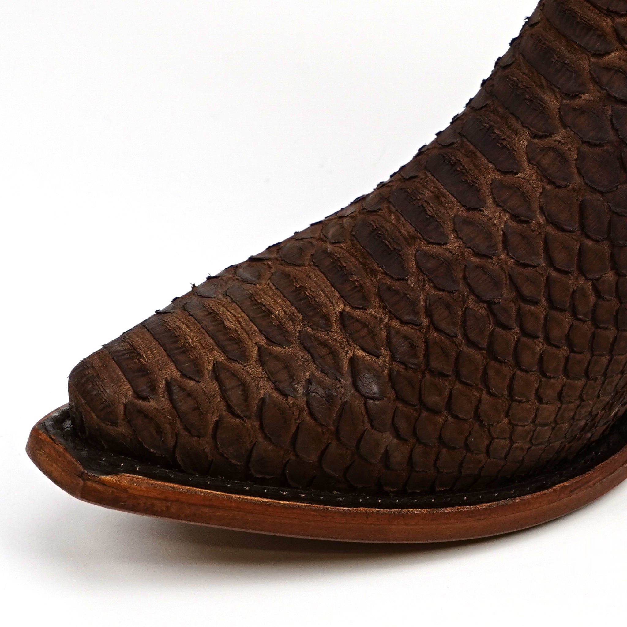 Python Tamarind - Tall Shaft - Snip Toe (E31)