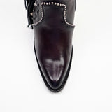 Praga Fringe - Tall Shaft Wine - J Toe
