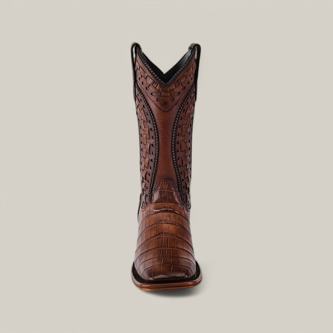 The Exotic American Alligator - Herradura in Fawn, a luxury Western boot, boasts intricate stitching and a smooth texture on the square toe. Displayed against a simple background, it highlights exquisite craftsmanship and timeless Western style.