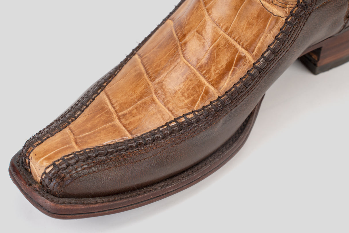 James - Fawn - Narrow square toe - zip