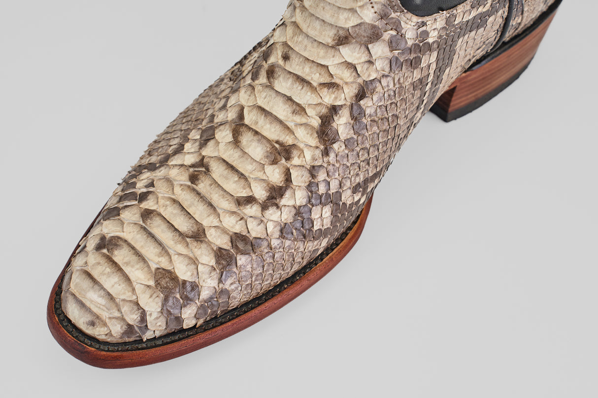 Tanner - Natural - Roper Toe