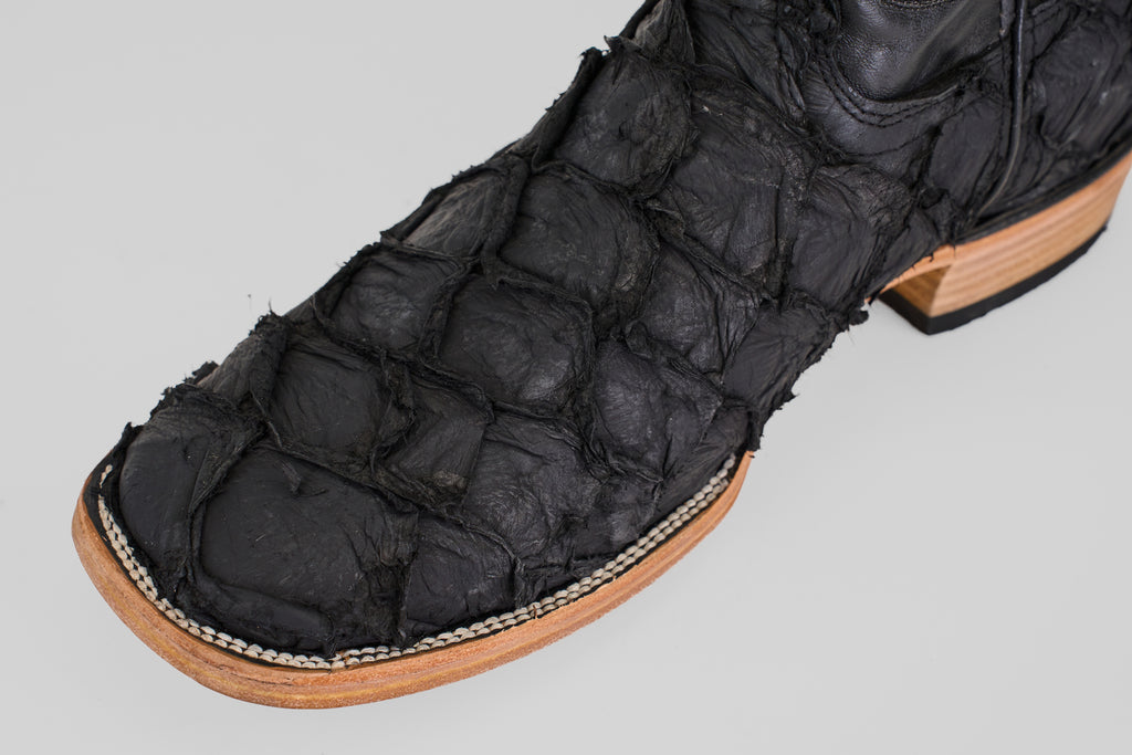 Connor - Matte Black - Square Toe (PZ60)