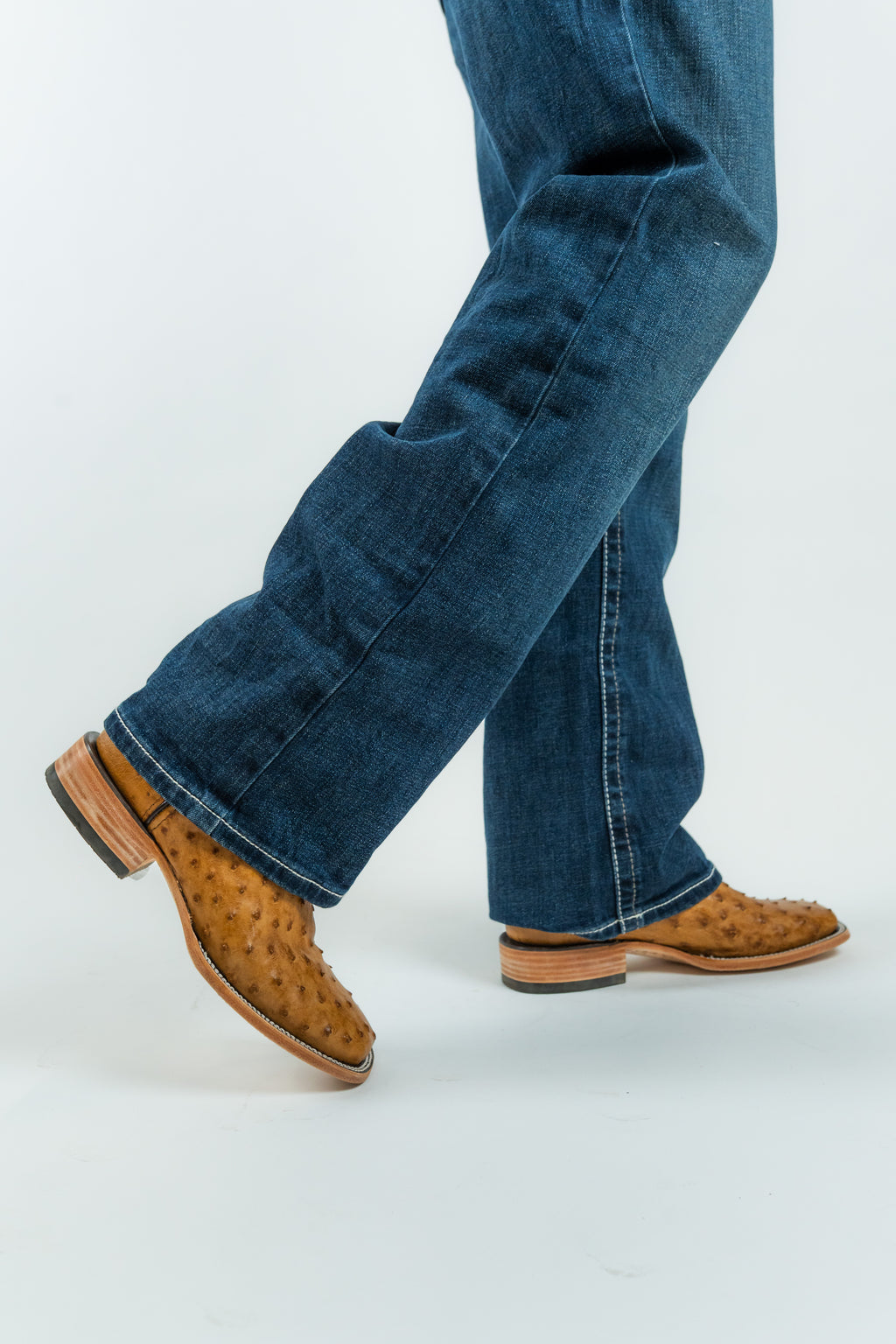 Ariat - Men's M4 Low Rise Stretch Adkins Boot Cut Jeans (10021767)