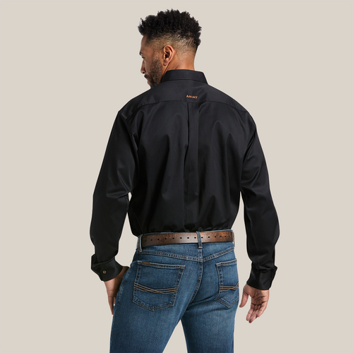 MNS SOLID TWILL CLSSC LS SHRT BLACK 10000502